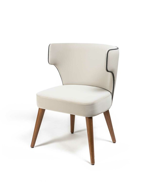 CHAISE ALICE