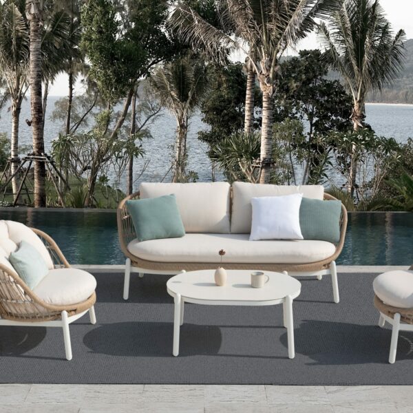 NASSAU SOFA